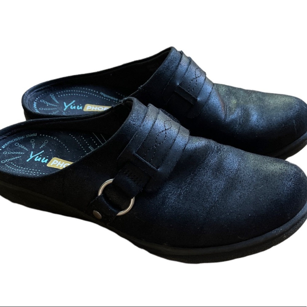 Yuu Black Mules Darnette Slides Faux Leather Comfort Shoes Women’s Size 7.5